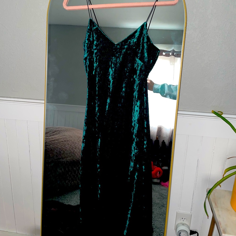 Fashion Nova velvet mini dress in hunter green - women’s size small